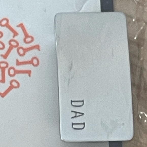 Brushed Word Bar-Dad - Picture 2 of 3